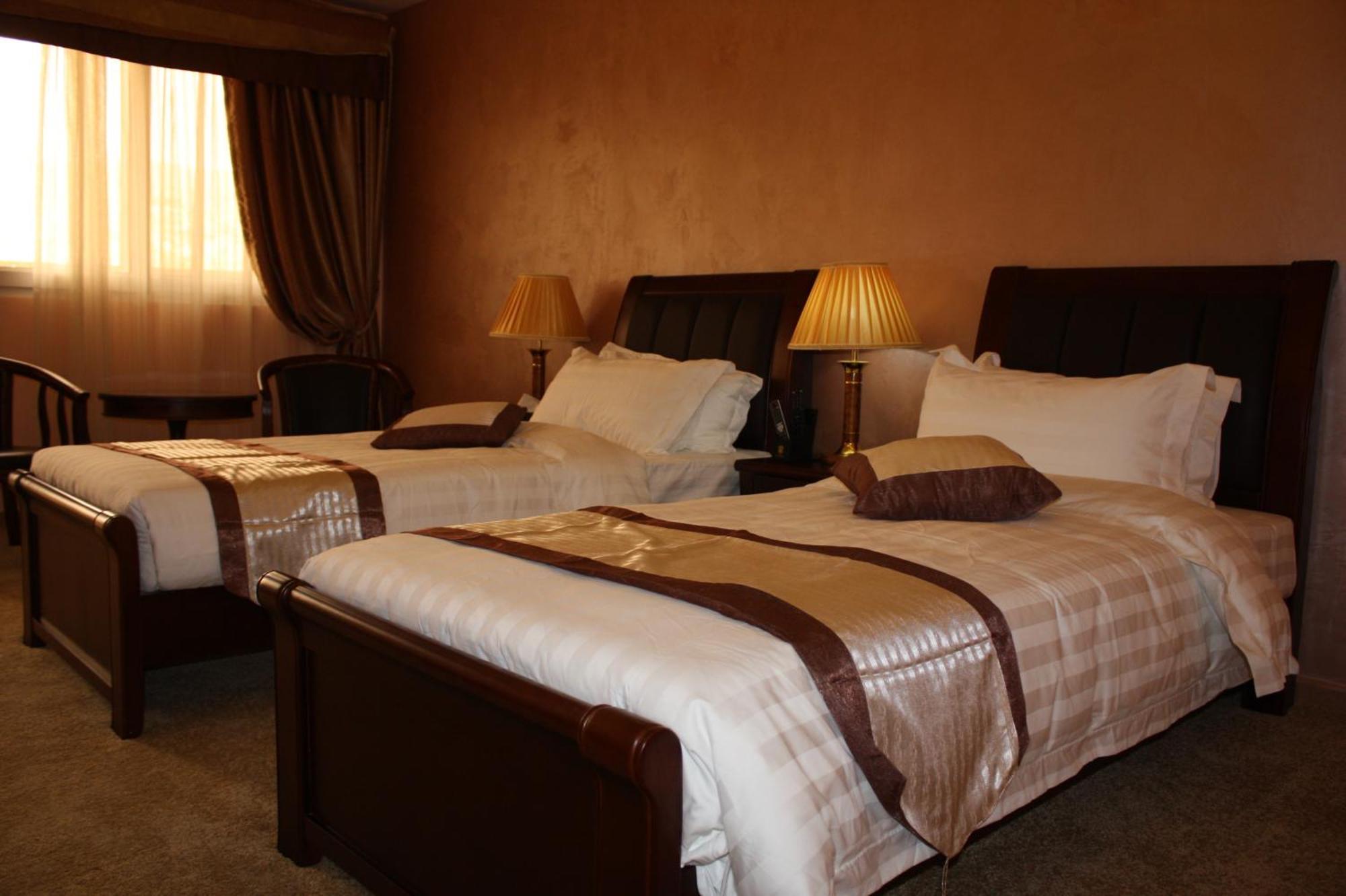 Seven Wonders Hotel Вади Муса Экстерьер фото