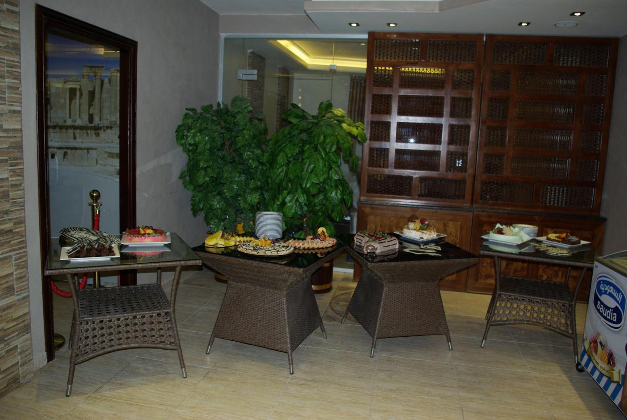 Seven Wonders Hotel Вади Муса Экстерьер фото