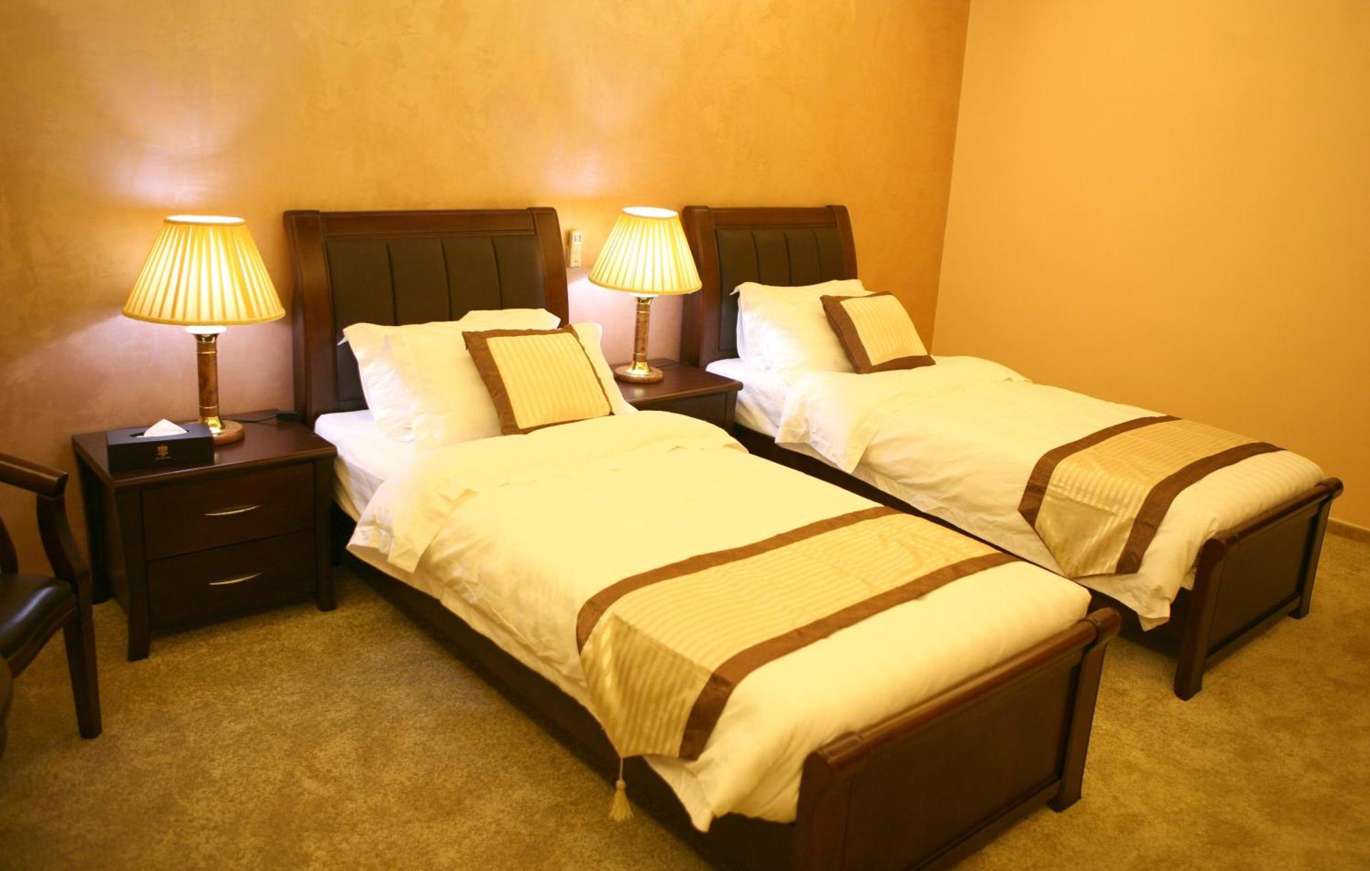 Seven Wonders Hotel Вади Муса Экстерьер фото