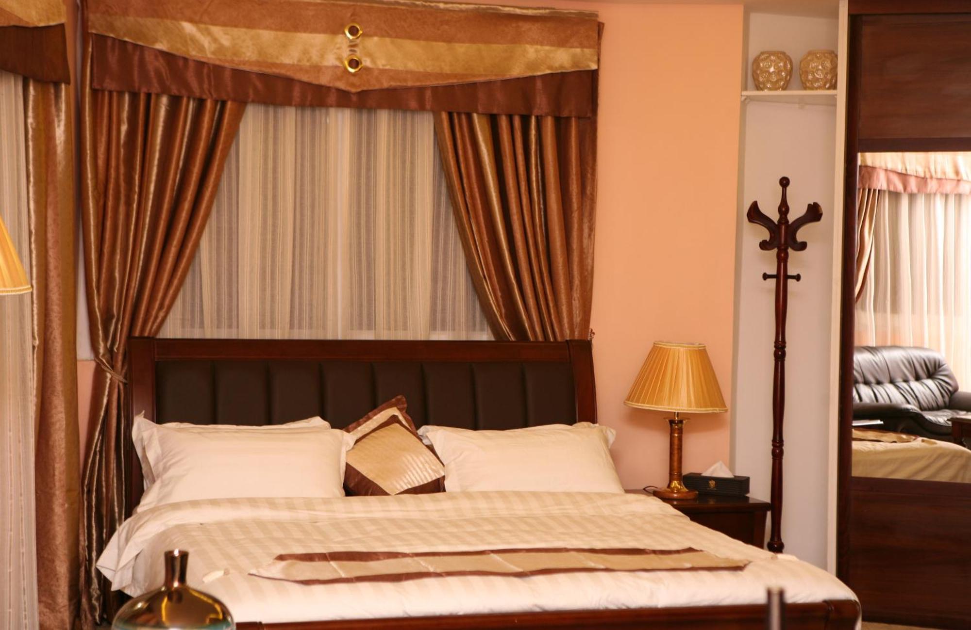 Seven Wonders Hotel Вади Муса Экстерьер фото
